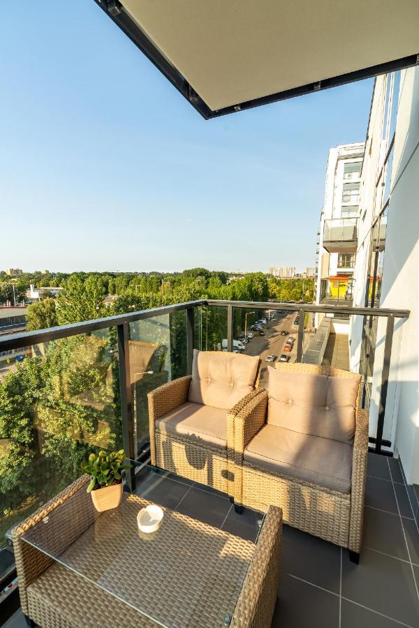 Apartamenty W Gdansku - Zajezdnia Wrzeszcz, Grudziadzka 4B Exterior photo