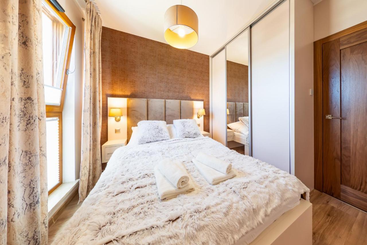 Apartamenty W Gdansku - Zajezdnia Wrzeszcz, Grudziadzka 4B Exterior photo